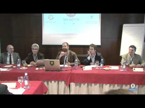 Paradigma de la arquitectura sostenible : mesa redonda